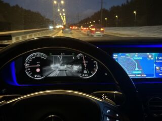 Mercedes-Benz S 500 4.7 335kW