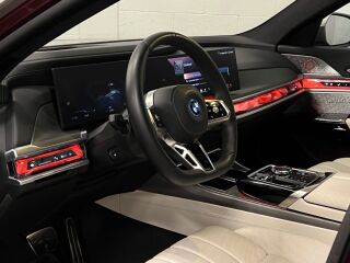 BMW i7 xDrive60 135kW