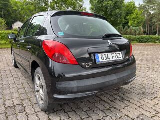 Peugeot 207 1.4 65кВ