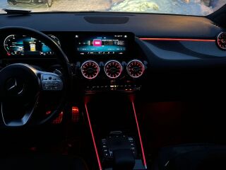 Mercedes-Benz GLA 200 AMG Night pakett 2.0 110kW