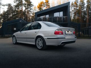 BMW 525 2.5 R6 141кВ