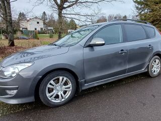 Hyundai i30 CW 1.6 R4 93kW