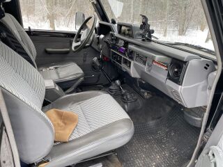 Toyota Land Cruiser 70 2.4 66kW