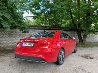 Mercedes-Benz CLA 180 1.6 90kW