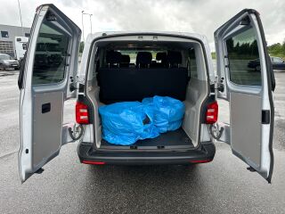 Volkswagen Caravelle 2.0 TDI 110кВ