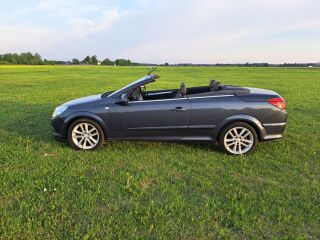 Opel Astra TwinTop COSMO Sportkakett 1.9 CDTI 110kW