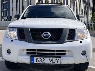 Nissan Navara N1 NP300 2.5 106kW