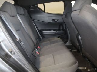 Toyota C-HR Style 1.8 72кВ