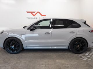 Porsche Cayenne E-Hybrid Black Edition 3.0 346kW