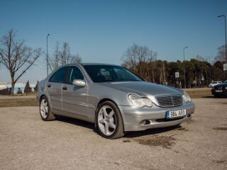 Mercedes-Benz C 180 2.0 95kW
