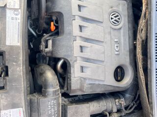 Volkswagen Touran 2.0 103кВ