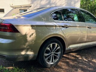 Volkswagen Passat 1.4 110kW
