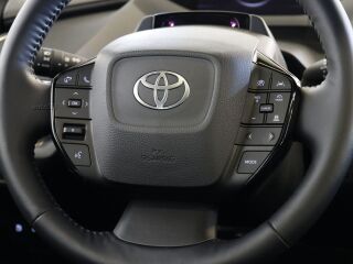 Toyota Prius Luxury 112kW