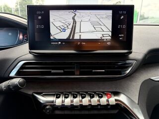 Peugeot 5008 GT Back BlueHDi 180 AT8 2.0 130kW
