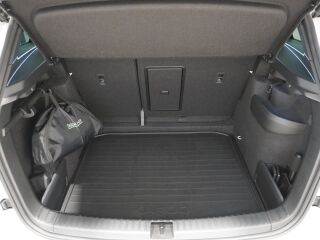Skoda Karoq SPORTLINE 4X4 2.0 TSI 140кВ