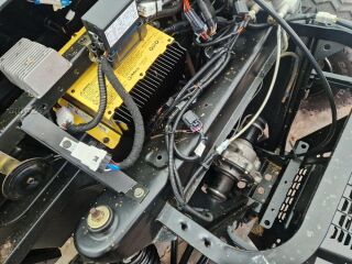Polaris Ranger EV 4X4 UTV L7e Tänavalegaalne RA25 elekter 48V 30hj 8kW