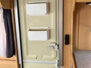 Dethleffs 430DB Camper