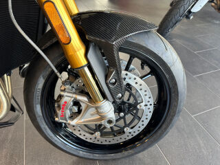 Triumph Speed Triple R 1200 RR R3 132kW