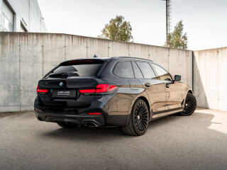 BMW 540 d xDrive Touring M-Sport 3.0 250кВ