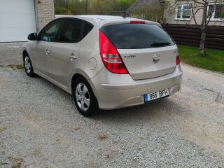 Hyundai i30 1.4 80kW