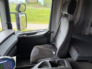 Scania 114 8x2