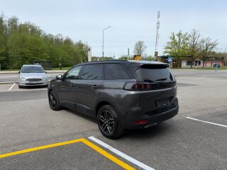 Peugeot 5008 GT-Line / Black Edition 96kW