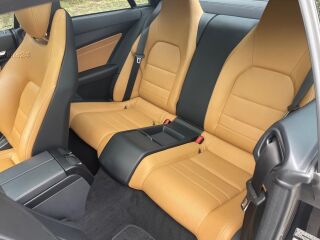Mercedes-Benz E 400 4matic 3.5 V6 245kW