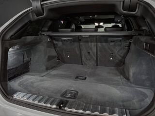 BMW 330 i M-Sportpakett PRO LCI 2.0 180kW