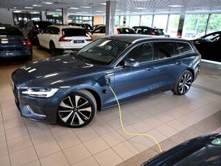 Volvo V60 AWD INSCRIPTION EXPRESSION INTELLI SAFE MY23 2.0 T6 Plug-in 251кВ
