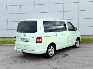 Volkswagen Multivan 2.5 128кВ
