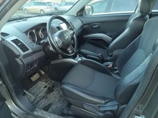 Mitsubishi Outlander 2.4 125kW