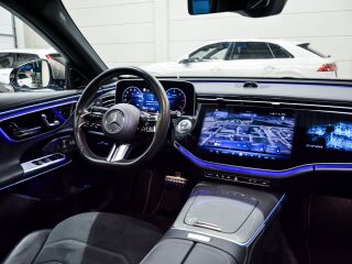 Mercedes-Benz E 220 d AMG-Line 2.0 145kW