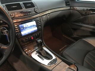 Mercedes-Benz E 55 AMG 5.4 350кВ