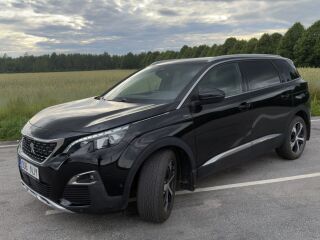 Peugeot 5008 1.6 121kW