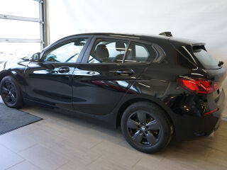 BMW 118 F40 Hatchback 118i Business 1.5 R3 103kW