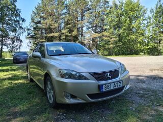 Lexus IS 220 2.2 130кВ