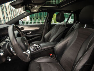 Mercedes-Benz E 200 Avantgarde AMG Line 2.0 135kW