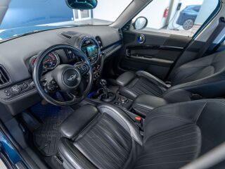 MINI Countryman ALL4 2.0 141кВ