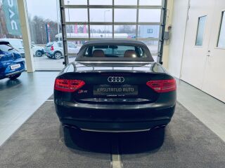 Audi S5 3.0 245кВ