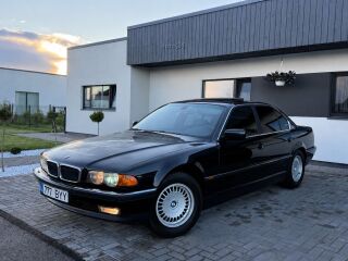 BMW 728 E38 FACELIFT 2.8 i M52 142kW