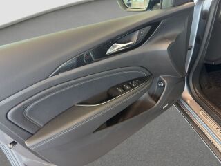 Opel Insignia 1.5 121кВ