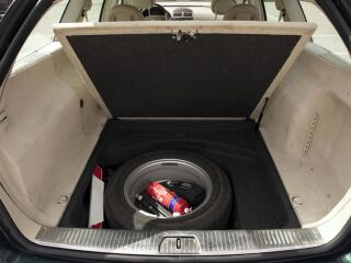 Mercedes-Benz E 320 Elegance 3.2 R6 150kW