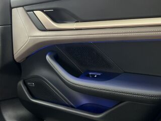 Porsche Taycan 4S Cross Turismo 420kW