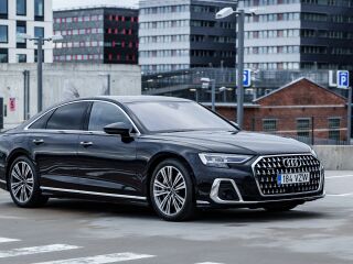 Audi A8 60 e-tron Quattro 3.0 V6 250 kW/60 kW TFSI OVC-HEV 250kW