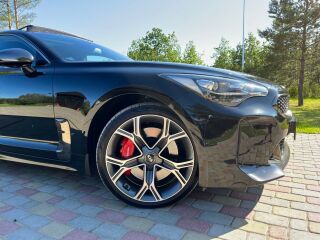 Kia Stinger GT2 3.3 V6 272кВ
