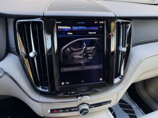Volvo XC60 AWD Luxury Inscription FaceLift MY23 2.0 T8 Twin-Engine PLUG-IN-HYBRID LONG RANGE 335kW