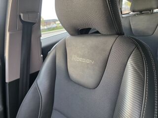 Volvo V60 R-DESIGN 2.0 R5 D3 120kW
