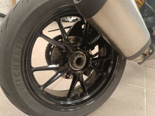 Triumph Speed Triple 1200 RS R3 132kW