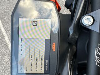 KTM 890 Duke