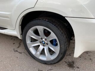 BMW X5 4.4 235kW